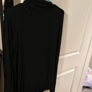 Mono B hoodie and it has thumb holes